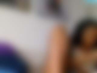 Live cam show with misskellyy - College on TastyBlacksLive