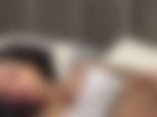 Live cam show with misskellyy - Lush on CamwithHer