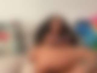 misskellyy's Live Sex Cam Show