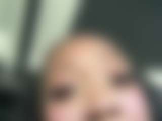 misskellyy's Live Sex Cam Show
