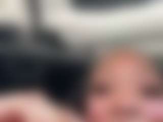 misskellyy's Live Sex Cam Show