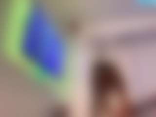 Live cam show with misskellyy - Spank on Soda Cam