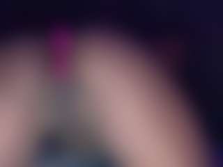 Live cam show with misskellyy - Black Shaved Pussy on camwithhim.com