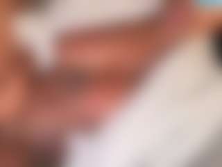 misskellyy's Live Sex Cam Show