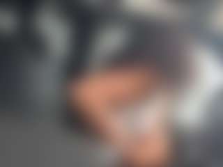 misskellyy's Live Sex Cam Show