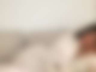 misskellyy's Live Sex Cam Show