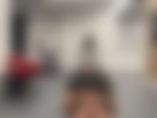 misskellyy's Live Sex Cam Show