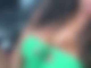 Live cam show with misskellyy - Ebony Big Ass on Milfs Live