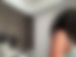 Live cam show with misskellyy - Bedroom on Mixed Magazine Live