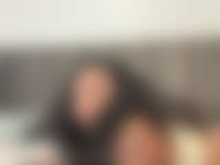 Live cam show with misskellyy - Squirt Toys on SmokeAndPoke
