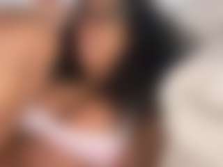 Live cam show with misskellyy - Ebony Big Ass on Camsoda