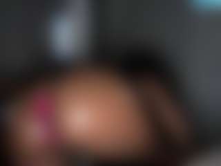 misskellyy's Live Sex Cam Show