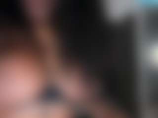 misskellyy's Live Sex Cam Show