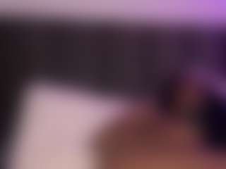 misskellyy's Live Sex Cam Show