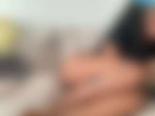 misskellyy's Live Sex Cam Show