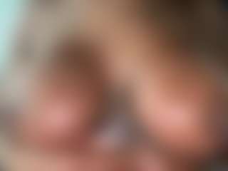 misskellyy's Live Sex Cam Show