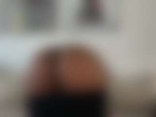 misskellyy's Live Sex Cam Show