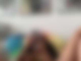 Live cam show with misskellyy - Lush Big Tits on Livezox