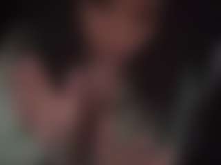 Live cam show with misskellyy - Bedroom Black on Cam Slut
