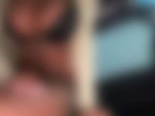 misskellyy's Live Sex Cam Show