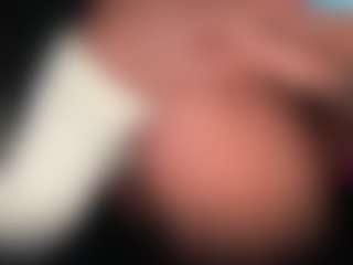 misskellyy's Live Sex Cam Show