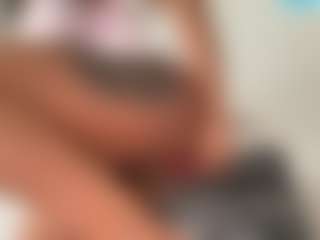 misskellyy's Live Sex Cam Show