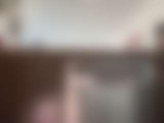 Live cam show with misskellyy - Big Ass on WildCum