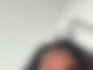 misskellyy's Live Sex Cam Show