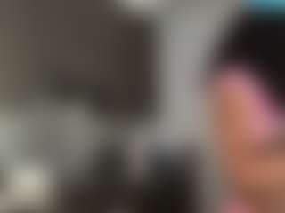 misskellyy's Live Sex Cam Show