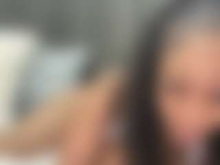 misskellyy's Live Sex Cam Show
