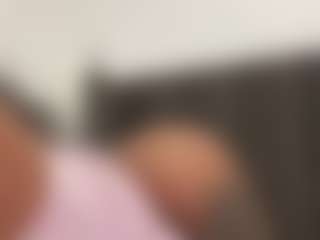 misskellyy's Live Sex Cam Show