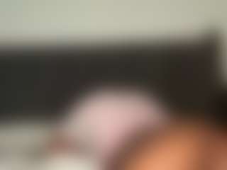 misskellyy's Live Sex Cam Show