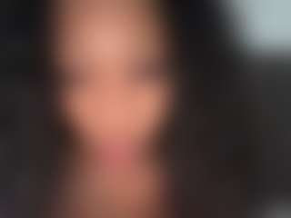 Live cam show with misskellyy - Ebony Blowjob on Dolls Live