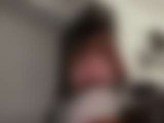 misskellyy's Live Sex Cam Show