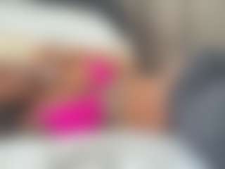Live cam show with misskellyy - Ebony on luckytryst.com | canada