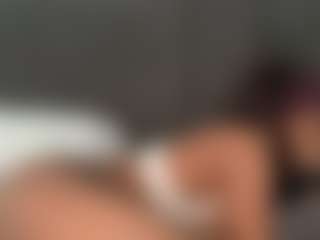 misskellyy's Live Sex Cam Show