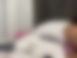 Live cam show with misskellyy - Black Cum on CamwithHer