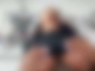Live cam show with misskellyy - Spank Ebony on Camsoda | canada