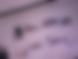 Live cam show with Anny - Shaved Pussy on TeamSkeetLive