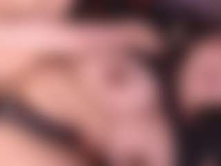 Live cam show with Anny - Smoking on crypto-cams