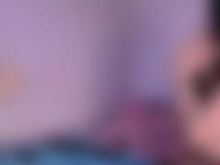 Live cam show with Anny - Young Adult on madthumbs