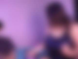Live cam show with Anny - Shaved Pussy Brown Hair on Lustler