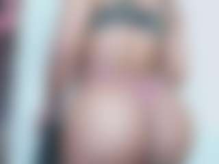 debora-cat's Live Sex Cam Show