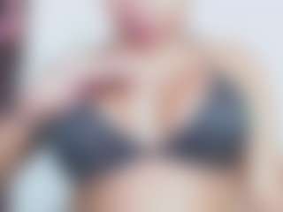 debora-cat's Live Sex Cam Show