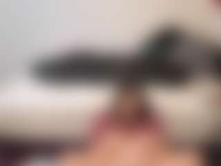 Live cam show with maramaze - Living Room on xblisslive.com