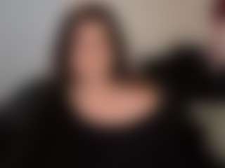 maramaze MILF webcam performer live streaming