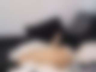 maramaze MILF webcam performer live streaming