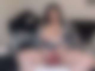 Live cam show with maramaze - Bedroom MILF on SinfulBabes