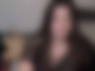Live cam show with maramaze - Bedroom on Livezox