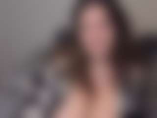 maramaze MILF webcam performer live streaming
